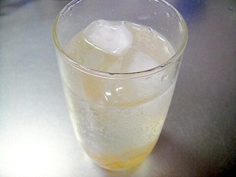 ゆず茶の焼酎ソーダ割り